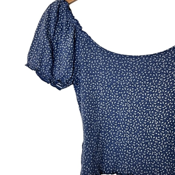 American Eagle | Blue scoop neck short sleeve cotton blend crop top size… - Picture 6 of 9
